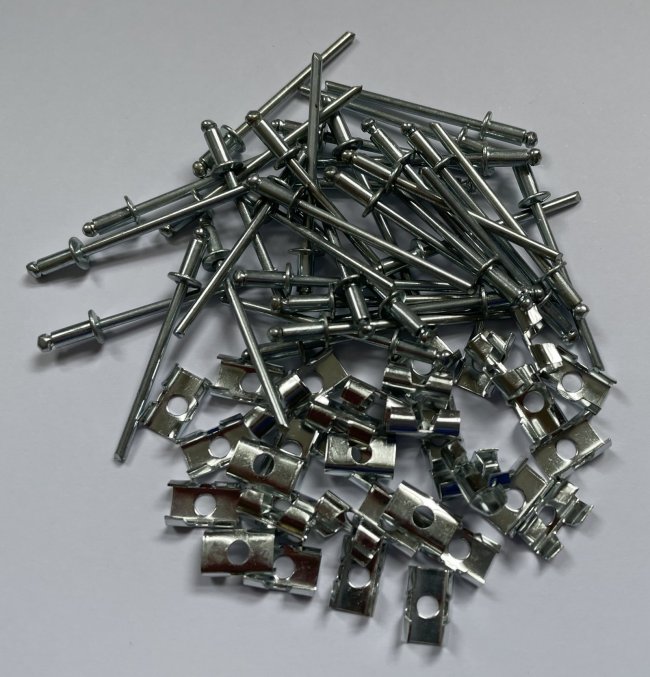 Mk1 Escort Chrome Trim Clip Set (1300E) £15.95